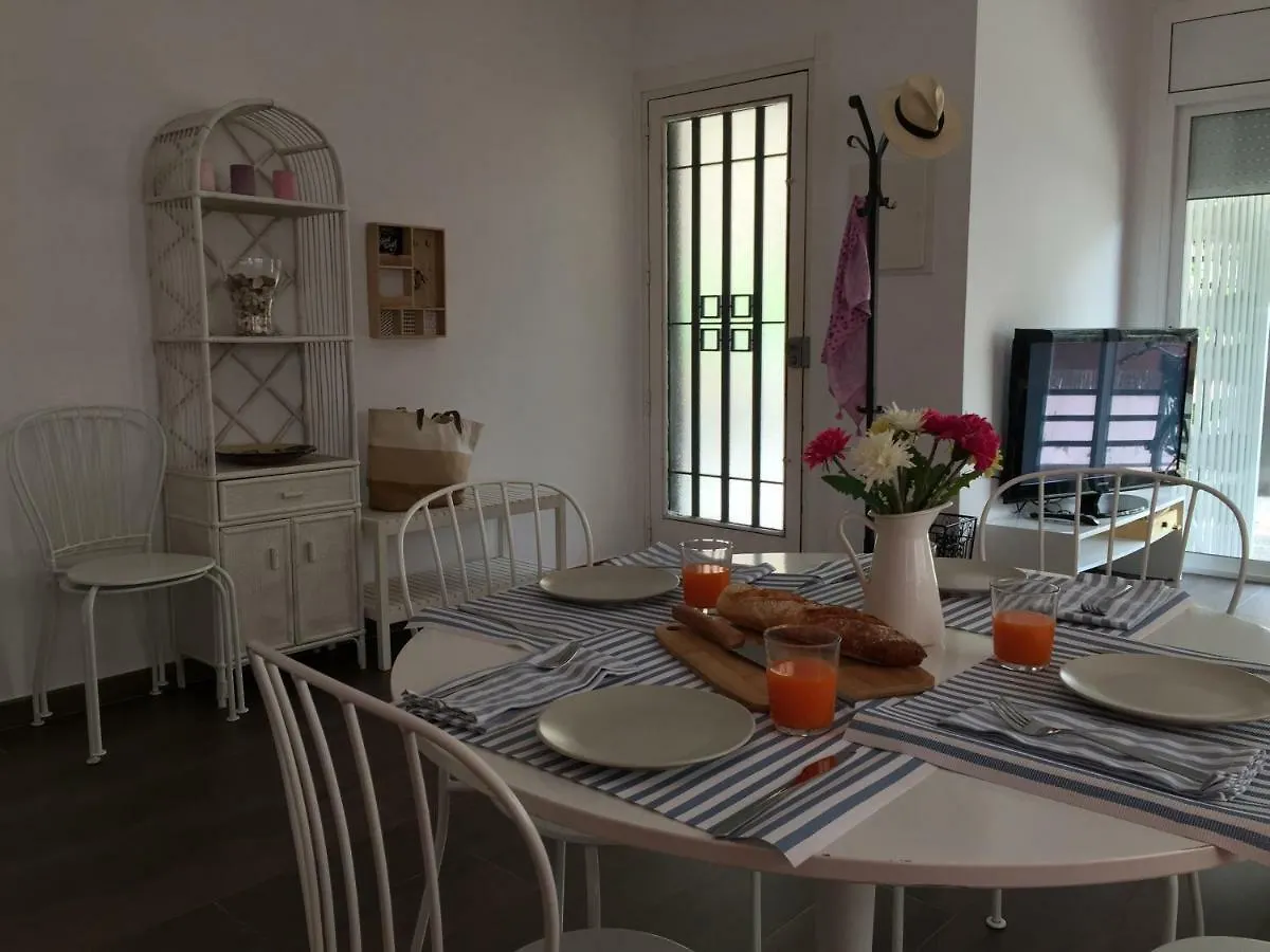 Nice Apartment 80 Meters From The Beach Calafell España